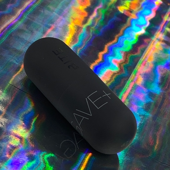 Bite Beauty AGAVE + Daytime Lip Balm - Picture 4 of 4